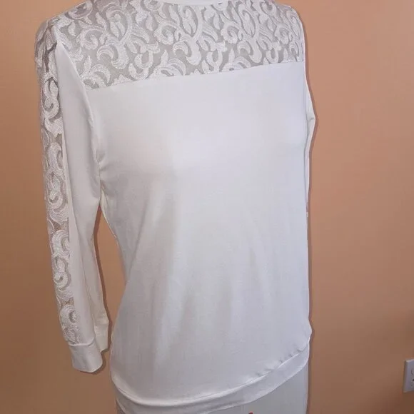 Top - Picture 2 of 4